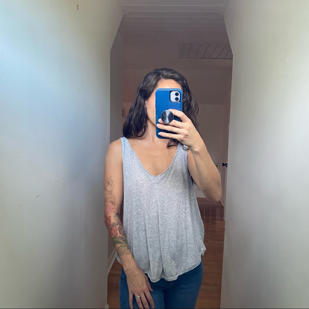 FREE PEOPLE Loose Deep-V Neck Tank Top Size Small